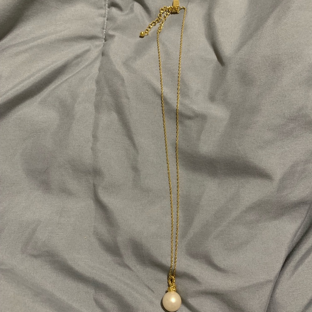 Kate Spade pearl necklace